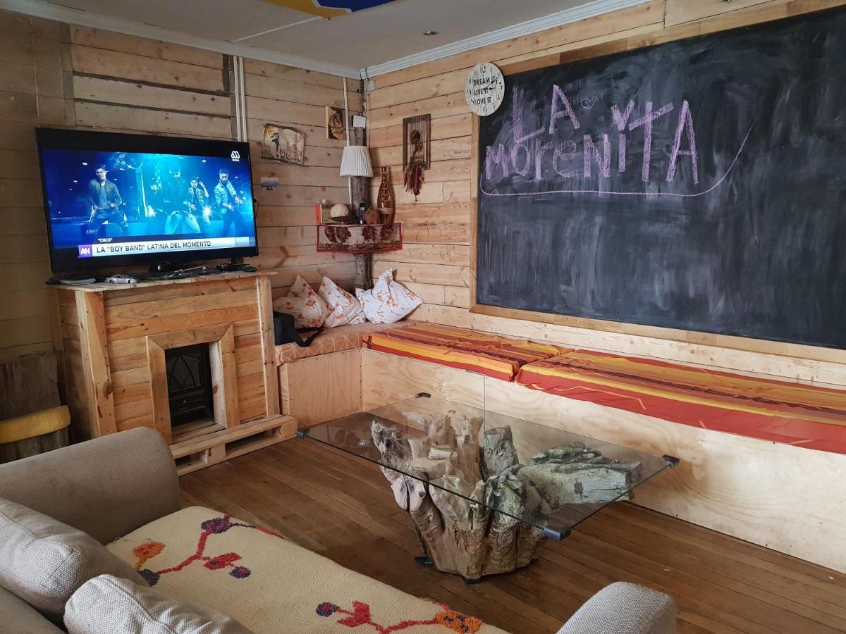 Hostal La Morenita Punta Arenas Exterior photo